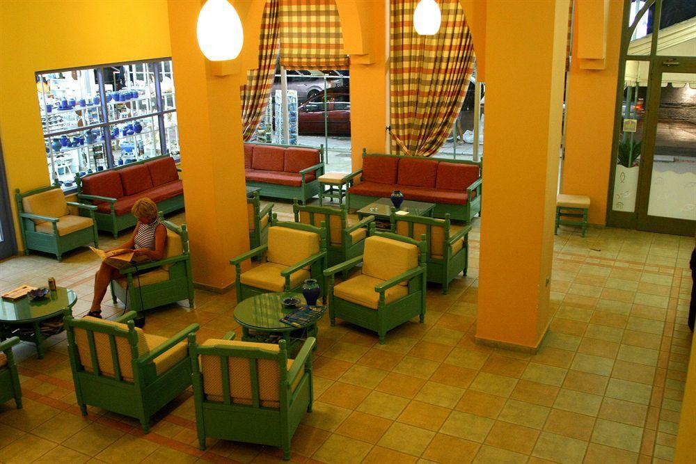 Artemis Otel Tolón Dış mekan fotoğraf
