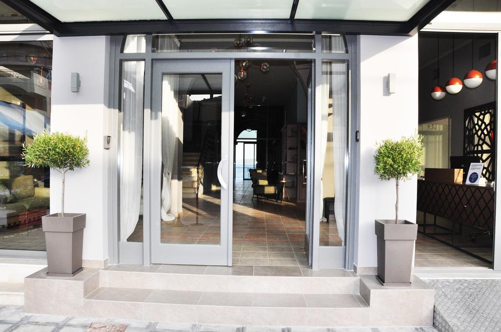 Artemis Otel Tolón Dış mekan fotoğraf