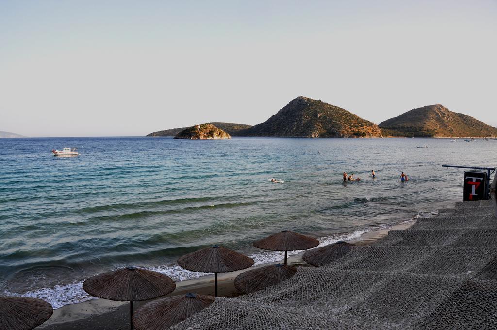 Artemis Otel Tolón Dış mekan fotoğraf